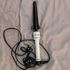 HOT TOOLS 3/4 - 1 3/4 styling wand